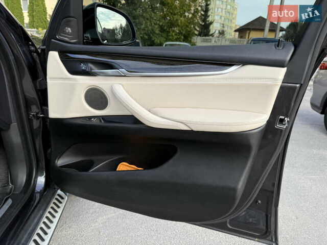 Серый БМВ Х5, объемом двигателя 2.99 л и пробегом 230 тыс. км за 27000 $, фото 18 на Automoto.ua