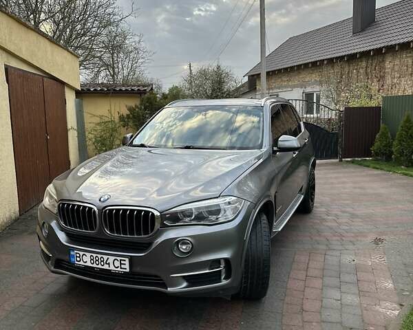 Серый БМВ Х5, объемом двигателя 2.98 л и пробегом 218 тыс. км за 20500 $, фото 3 на Automoto.ua