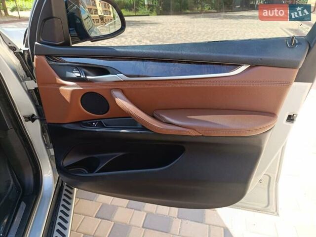 Серый БМВ Х5, объемом двигателя 2.99 л и пробегом 295 тыс. км за 19700 $, фото 14 на Automoto.ua