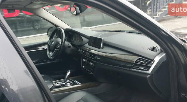 Сірий БМВ Х5, об'ємом двигуна 2.98 л та пробігом 280 тис. км за 18900 $, фото 22 на Automoto.ua