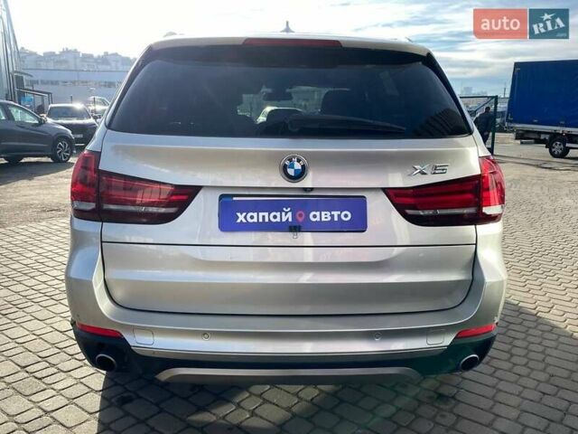 Сірий БМВ Х5, об'ємом двигуна 2.98 л та пробігом 145 тис. км за 22900 $, фото 5 на Automoto.ua