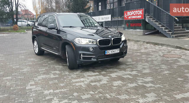 Сірий БМВ Х5, об'ємом двигуна 2.98 л та пробігом 280 тис. км за 18900 $, фото 2 на Automoto.ua