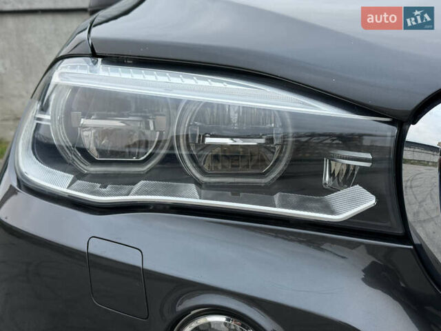Серый БМВ Х5, объемом двигателя 2.99 л и пробегом 259 тыс. км за 27999 $, фото 6 на Automoto.ua