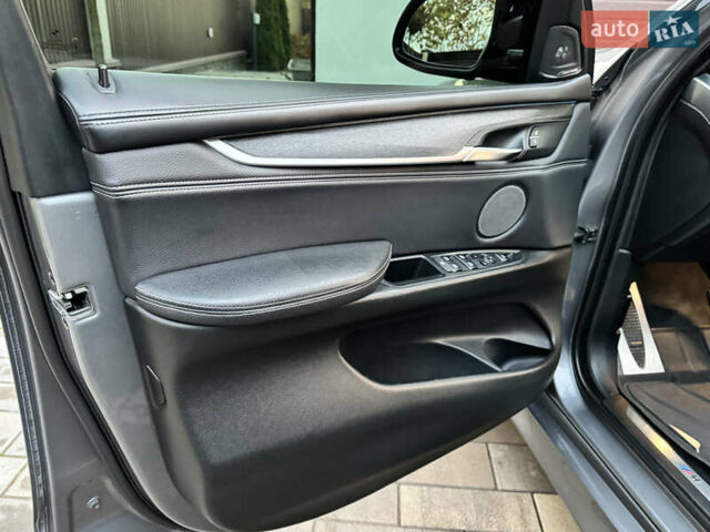 Сірий БМВ Х5, об'ємом двигуна 2.99 л та пробігом 195 тис. км за 33700 $, фото 7 на Automoto.ua