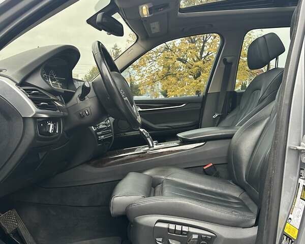 Серый БМВ Х5, объемом двигателя 2.98 л и пробегом 164 тыс. км за 25500 $, фото 27 на Automoto.ua