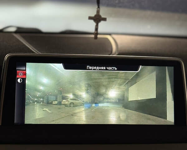 Сірий БМВ Х5, об'ємом двигуна 2.99 л та пробігом 302 тис. км за 27500 $, фото 30 на Automoto.ua