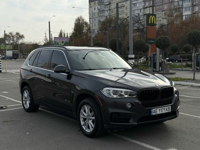 Сірий БМВ Х5, об'ємом двигуна 3 л та пробігом 290 тис. км за 18000 $, фото 2 на Automoto.ua