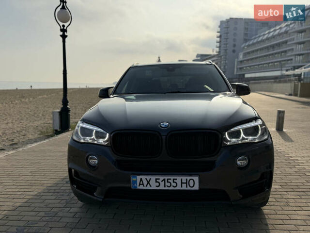 Сірий БМВ Х5, об'ємом двигуна 2 л та пробігом 180 тис. км за 25800 $, фото 6 на Automoto.ua