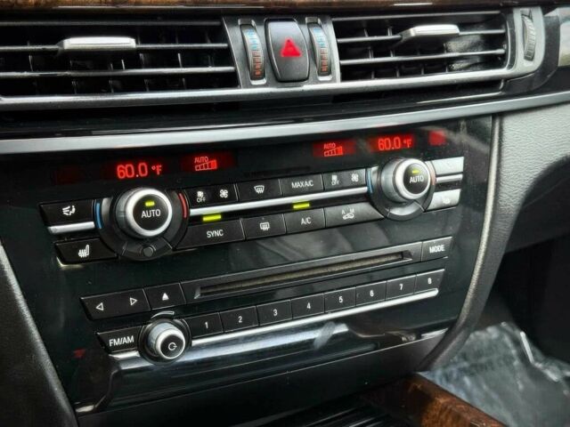 БМВ Х5 2014 в Житомире на Automoto.ua Серый БМВ Х5, объемом двигателя 3 л и пробегом 90 тыс. км за 7500 $, фото 9 на Automoto.ua