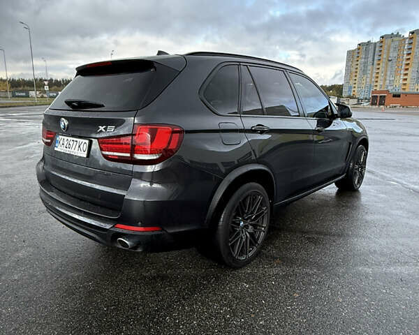 Серый БМВ Х5, объемом двигателя 2.98 л и пробегом 187 тыс. км за 25500 $, фото 5 на Automoto.ua
