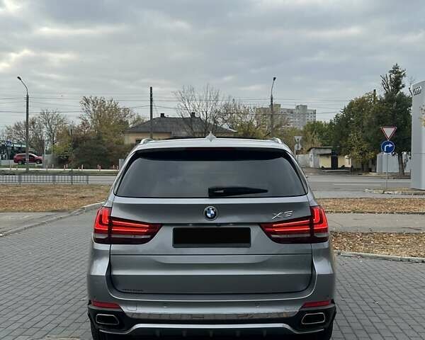 Серый БМВ Х5, объемом двигателя 2.98 л и пробегом 164 тыс. км за 25500 $, фото 6 на Automoto.ua