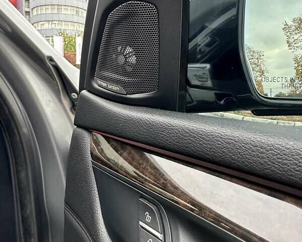 Серый БМВ Х5, объемом двигателя 2.98 л и пробегом 164 тыс. км за 25500 $, фото 50 на Automoto.ua