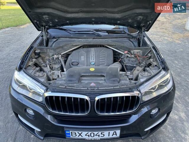 Сірий БМВ Х5, об'ємом двигуна 2.99 л та пробігом 260 тис. км за 25777 $, фото 51 на Automoto.ua