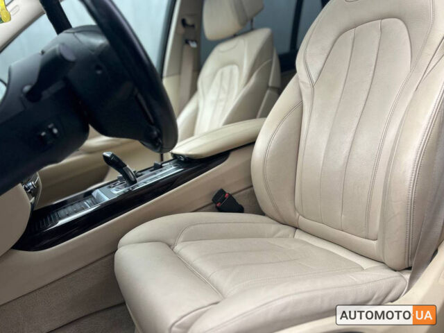 Серый БМВ Х5, объемом двигателя 3 л и пробегом 270 тыс. км за 28500 $, фото 9 на Automoto.ua