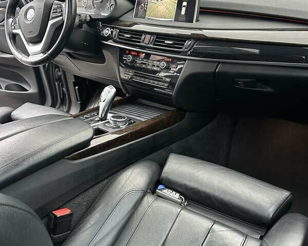 Серый БМВ Х5, объемом двигателя 2.98 л и пробегом 164 тыс. км за 25500 $, фото 41 на Automoto.ua