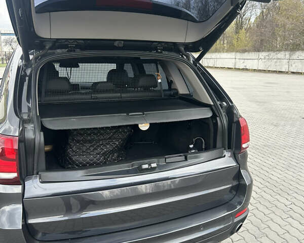 Сірий БМВ Х5, об'ємом двигуна 2 л та пробігом 197 тис. км за 24000 $, фото 14 на Automoto.ua