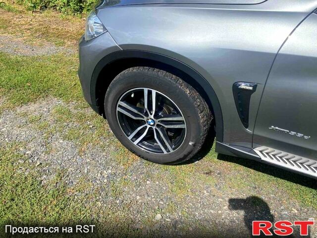 Серый БМВ Х5, объемом двигателя 3 л и пробегом 308 тыс. км за 28000 $, фото 10 на Automoto.ua