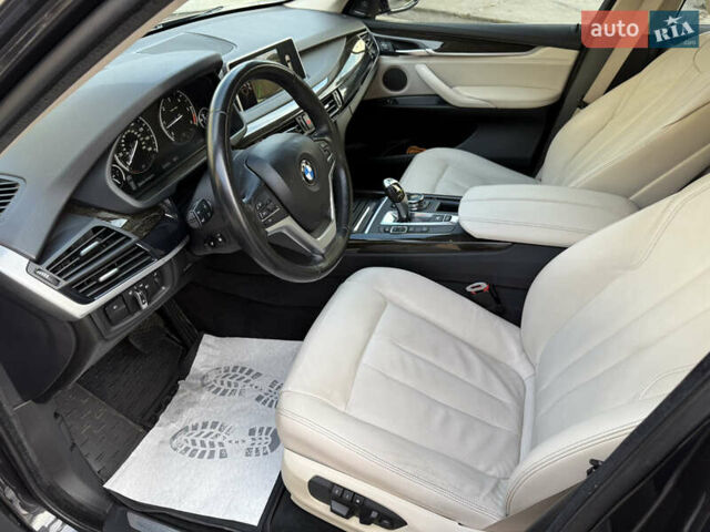 Серый БМВ Х5, объемом двигателя 2.99 л и пробегом 230 тыс. км за 27000 $, фото 17 на Automoto.ua