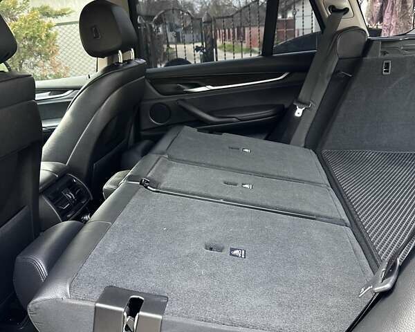 Серый БМВ Х5, объемом двигателя 2.98 л и пробегом 218 тыс. км за 20500 $, фото 35 на Automoto.ua