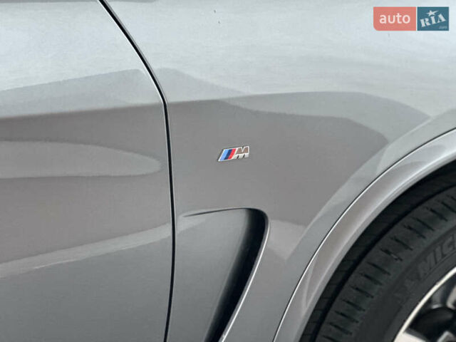 Серый БМВ Х5, объемом двигателя 2.99 л и пробегом 256 тыс. км за 30500 $, фото 3 на Automoto.ua