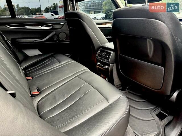 Серый БМВ Х5, объемом двигателя 2.98 л и пробегом 105 тыс. км за 24500 $, фото 43 на Automoto.ua