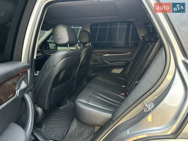 Серый БМВ Х5, объемом двигателя 0 л и пробегом 160 тыс. км за 23500 $, фото 66 на Automoto.ua