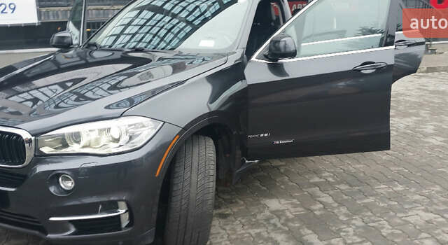 Сірий БМВ Х5, об'ємом двигуна 2.98 л та пробігом 280 тис. км за 18900 $, фото 18 на Automoto.ua