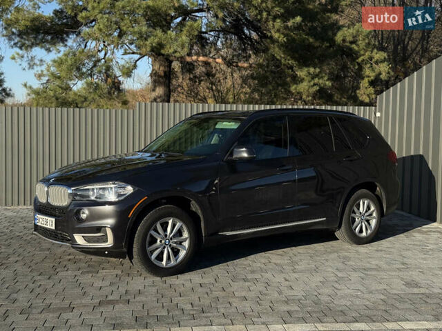 Серый БМВ Х5, объемом двигателя 2.98 л и пробегом 142 тыс. км за 20900 $, фото 3 на Automoto.ua