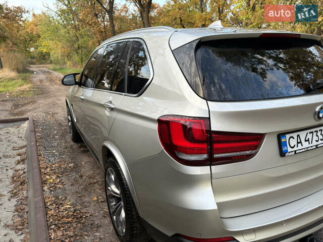 Сірий БМВ Х5, об'ємом двигуна 2.99 л та пробігом 217 тис. км за 34300 $, фото 2 на Automoto.ua