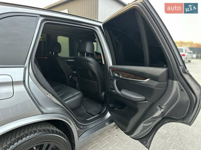 Серый БМВ Х5, объемом двигателя 0 л и пробегом 160 тыс. км за 23500 $, фото 78 на Automoto.ua