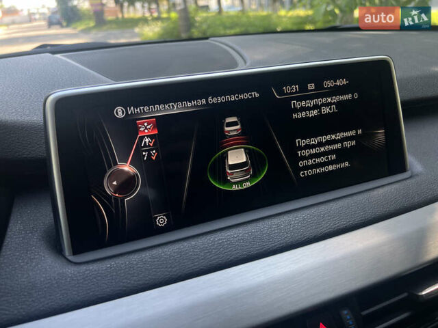 Сірий БМВ Х5, об'ємом двигуна 2 л та пробігом 196 тис. км за 26500 $, фото 10 на Automoto.ua