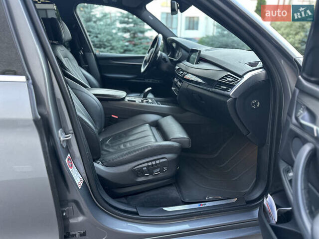 Серый БМВ Х5, объемом двигателя 2.99 л и пробегом 256 тыс. км за 30500 $, фото 59 на Automoto.ua