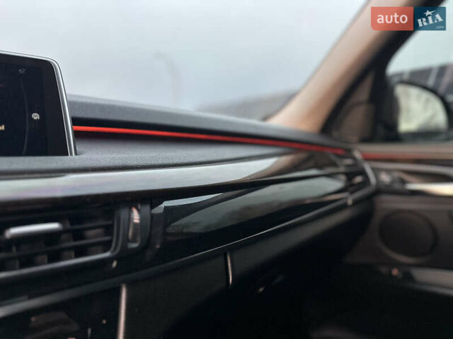 Серый БМВ Х5, объемом двигателя 0 л и пробегом 160 тыс. км за 23500 $, фото 56 на Automoto.ua