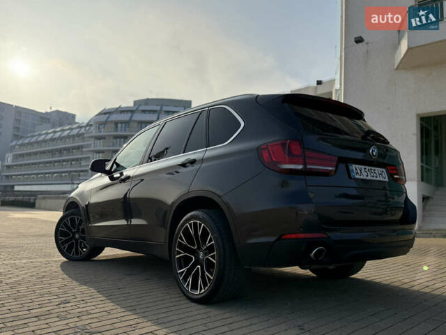 Сірий БМВ Х5, об'ємом двигуна 2 л та пробігом 180 тис. км за 25800 $, фото 23 на Automoto.ua