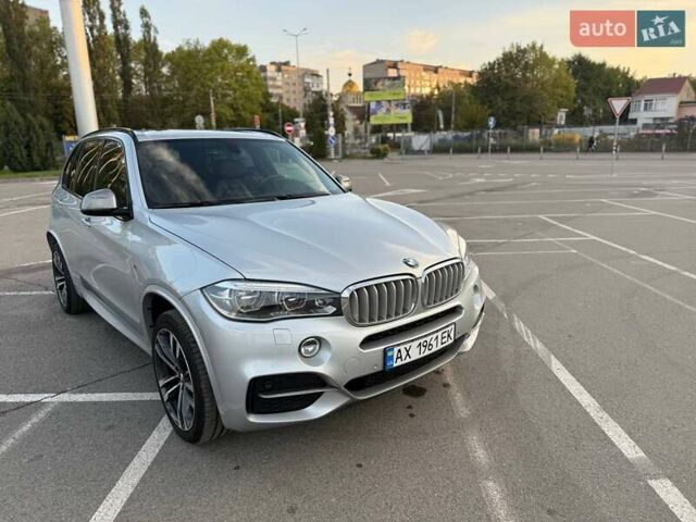 Серый БМВ Х5, объемом двигателя 3 л и пробегом 120 тыс. км за 37000 $, фото 3 на Automoto.ua