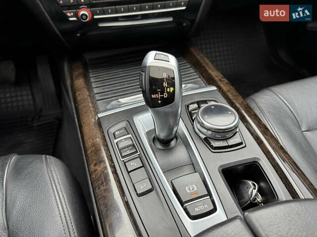 Серый БМВ Х5, объемом двигателя 2.98 л и пробегом 160 тыс. км за 21500 $, фото 33 на Automoto.ua