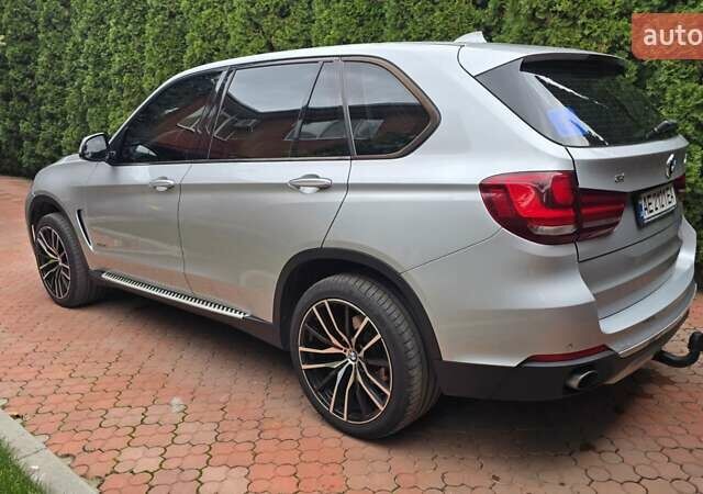 БМВ Х5 2014 в Днепре (Днепропетровске) на Automoto.ua Серый БМВ Х5, объемом двигателя 2.98 л и пробегом 208 тыс. км за 25900 $, фото 6 на Automoto.ua
