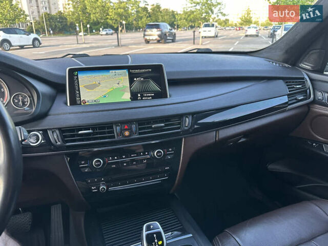 Сірий БМВ Х5, об'ємом двигуна 2 л та пробігом 256 тис. км за 26000 $, фото 14 на Automoto.ua