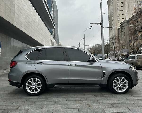 Серый БМВ Х5, объемом двигателя 2.98 л и пробегом 164 тыс. км за 25500 $, фото 56 на Automoto.ua