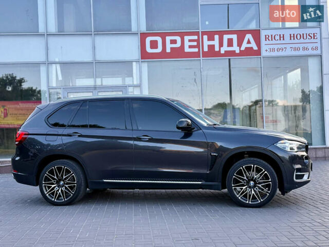 Сірий БМВ Х5, об'ємом двигуна 3 л та пробігом 335 тис. км за 23500 $, фото 16 на Automoto.ua