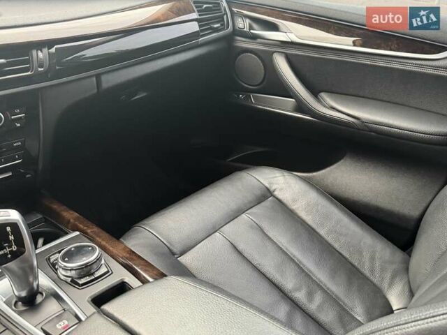 Серый БМВ Х5, объемом двигателя 2.98 л и пробегом 105 тыс. км за 24500 $, фото 35 на Automoto.ua