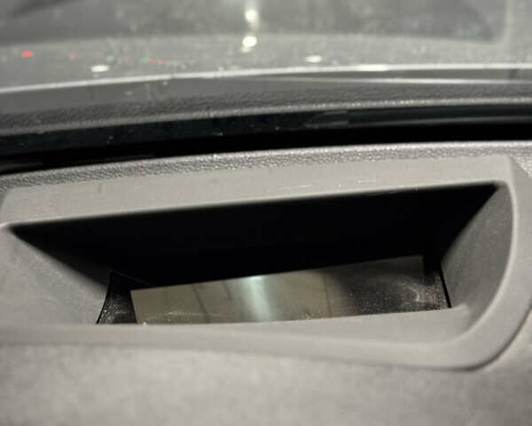 Сірий БМВ Х5, об'ємом двигуна 2.99 л та пробігом 302 тис. км за 27500 $, фото 32 на Automoto.ua