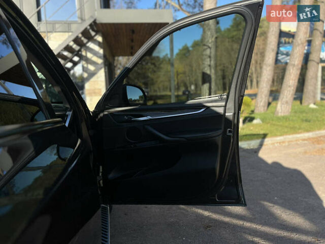 Серый БМВ Х5, объемом двигателя 2.98 л и пробегом 142 тыс. км за 20900 $, фото 11 на Automoto.ua