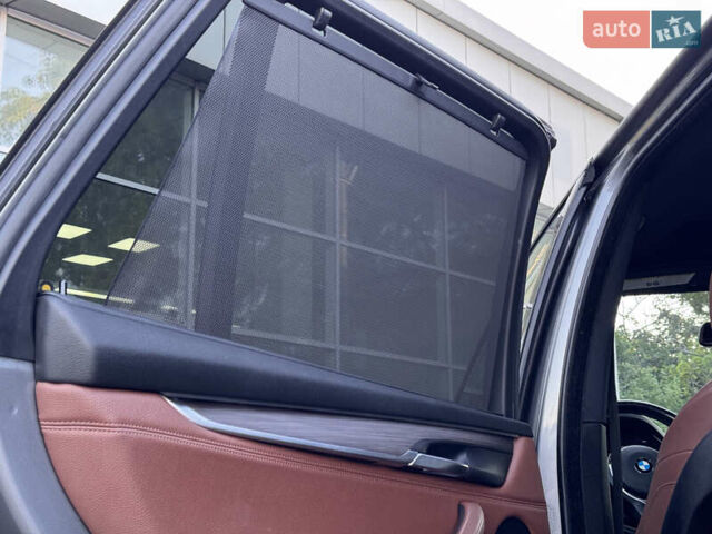 Серый БМВ Х5, объемом двигателя 2.99 л и пробегом 199 тыс. км за 29000 $, фото 9 на Automoto.ua