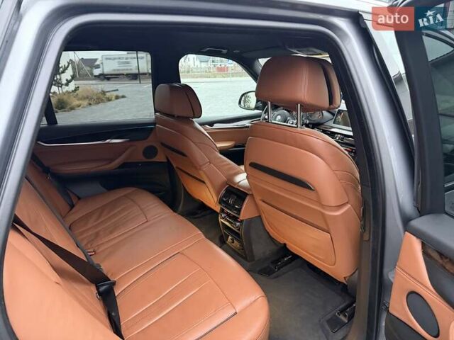 Серый БМВ Х5, объемом двигателя 2.99 л и пробегом 230 тыс. км за 31900 $, фото 11 на Automoto.ua