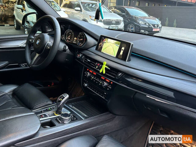 Серый БМВ Х5, объемом двигателя 3 л и пробегом 220 тыс. км за 29700 $, фото 16 на Automoto.ua