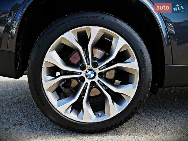 Серый БМВ Х5, объемом двигателя 2.98 л и пробегом 196 тыс. км за 21950 $, фото 19 на Automoto.ua