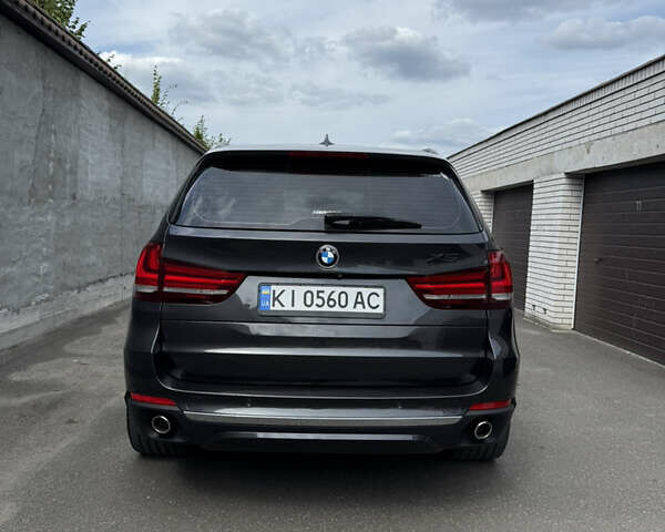 Серый БМВ Х5, объемом двигателя 2.99 л и пробегом 187 тыс. км за 28000 $, фото 3 на Automoto.ua