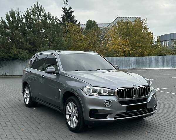 Серый БМВ Х5, объемом двигателя 2.98 л и пробегом 164 тыс. км за 25500 $, фото 1 на Automoto.ua