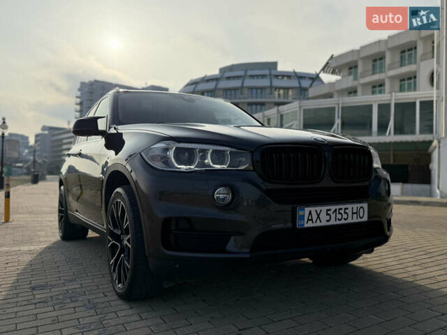 Сірий БМВ Х5, об'ємом двигуна 2 л та пробігом 180 тис. км за 25800 $, фото 8 на Automoto.ua